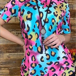 Multicolored women’s top